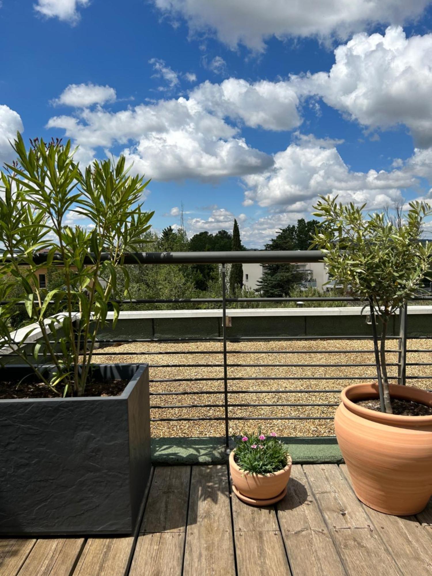 Studio Nuitee En Provence 2 Éguilles Екстериор снимка